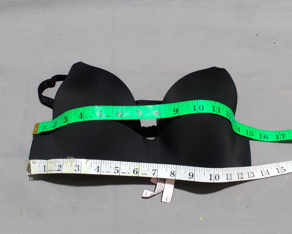 Victoria's Secret Women Black Sport Bra – Preloved Labels (view 4)