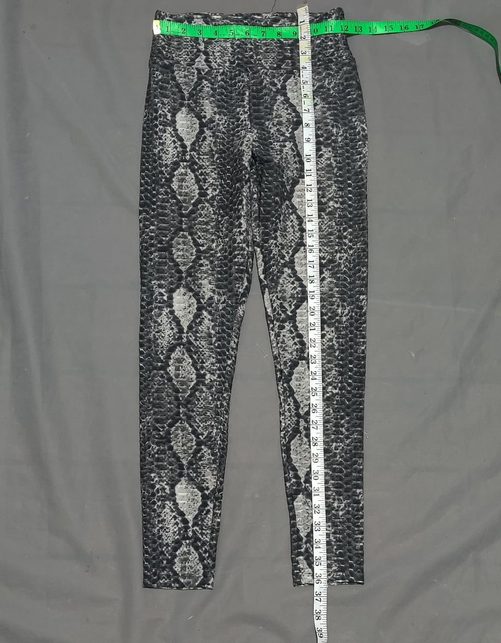 No Boundaries Women Gray Sport Tights