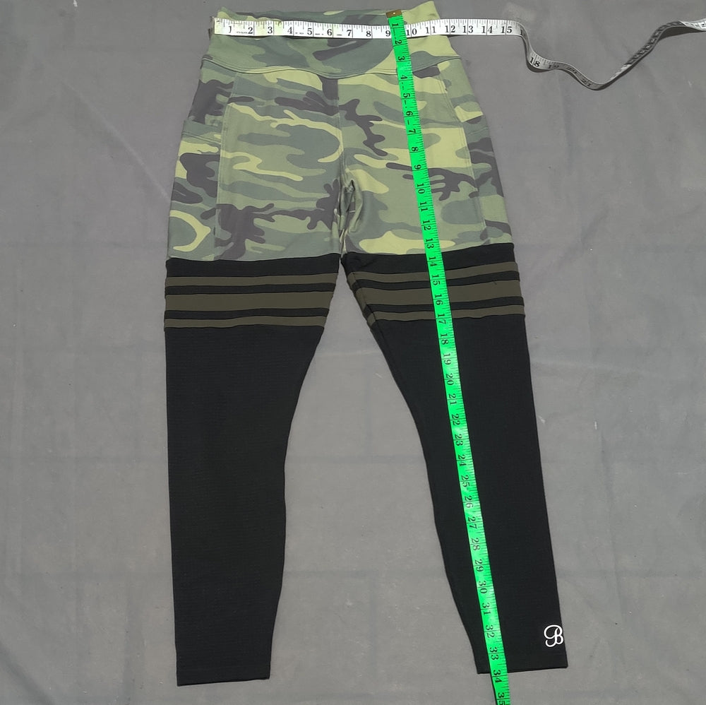 Bombshell Women Camouflage Sport Tights – Preloved Labels (view 4)