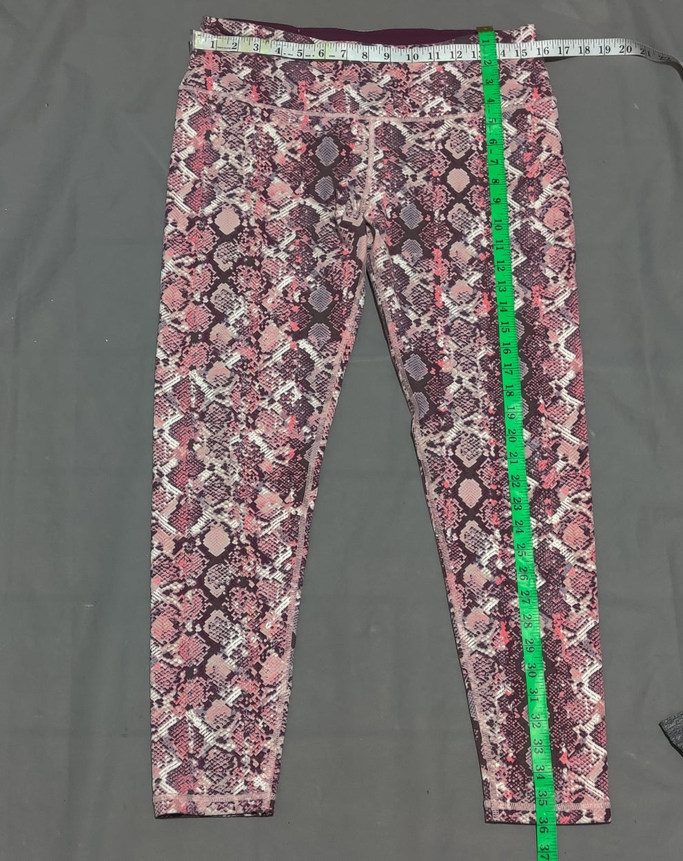 Victoria's Secret Women Maroon Sport Tights