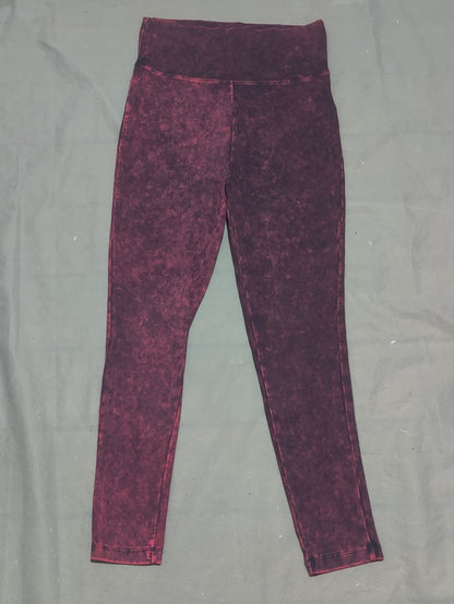 Zenana Signature Women Maroon Sport Tights