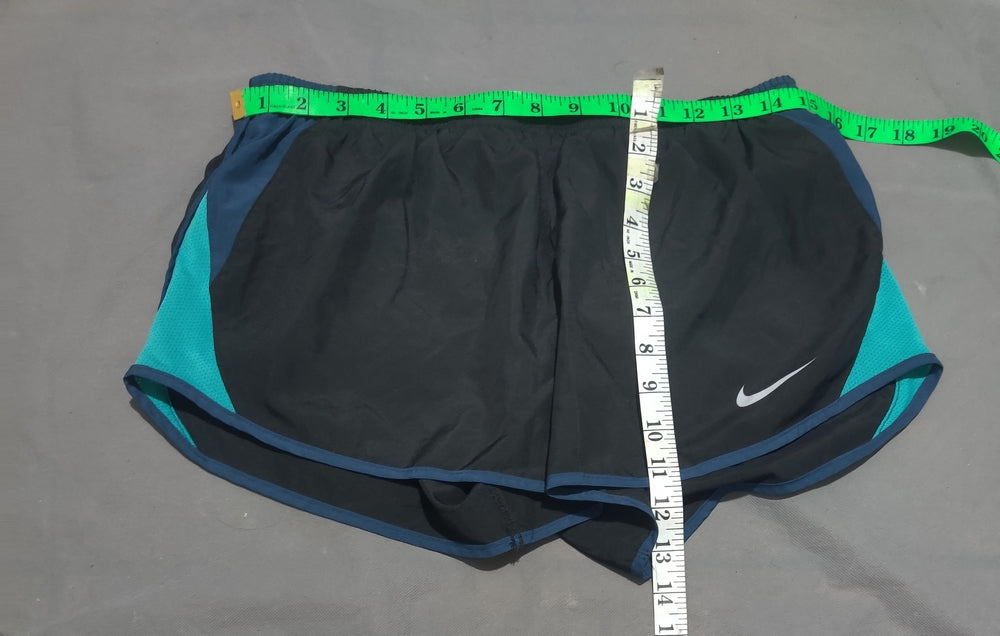 Nike Dri Fit Women Black Sport Short