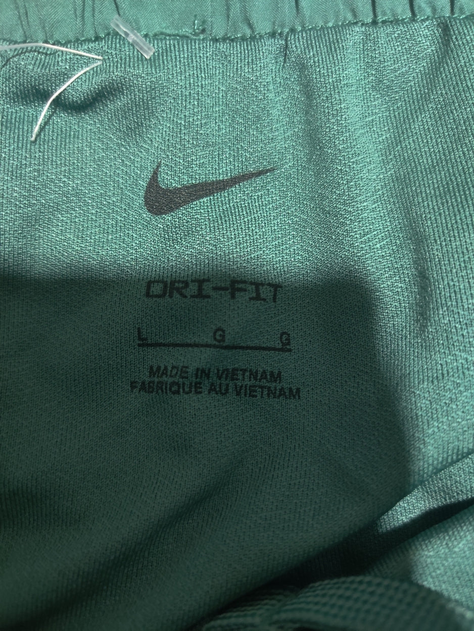 Nike Dri Fit Women Green Sport Short