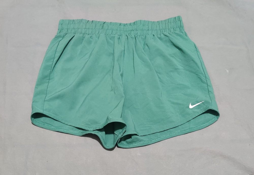 Nike Dri Fit Women Green Sport Short