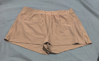 Old Navy Women Cream Sport Short