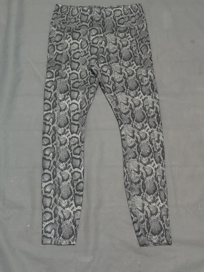 Avia Women Gray Sport Tights – Preloved Labels (view 2)