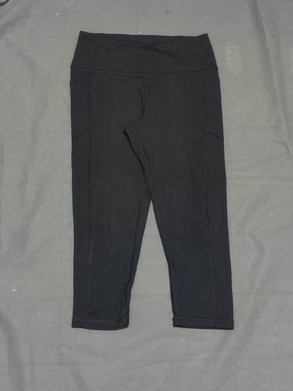 Victoria's Secret Women Black Sport Tights – Preloved Labels (view 2)
