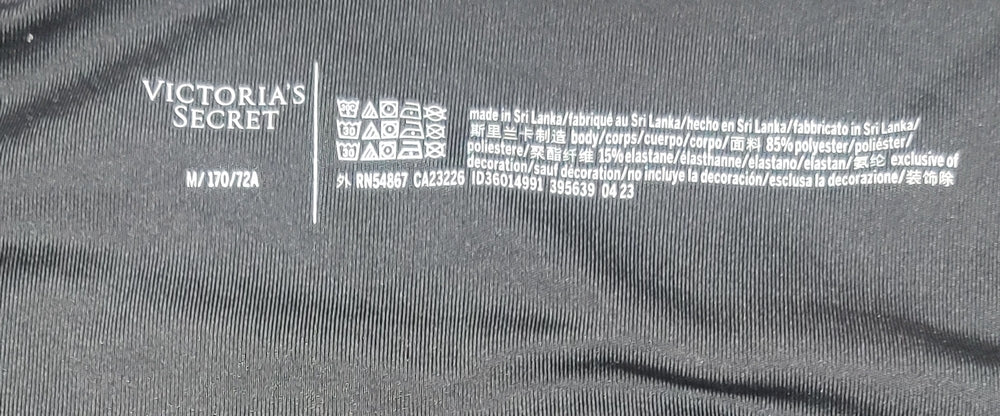 Victoria's Secret Women Black Sport Tights – Preloved Labels (view 3)