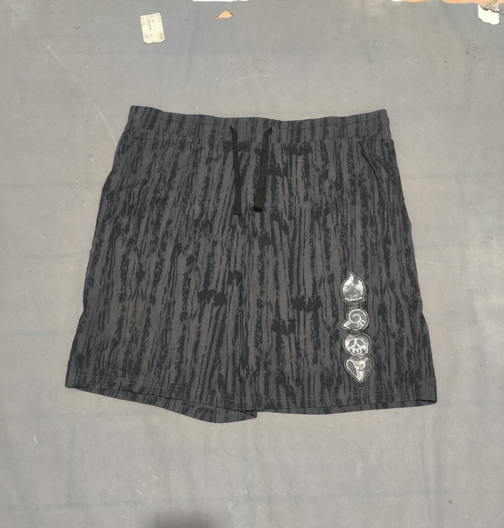 Disney Men Sport Gray Short – Preloved Labels (view 2)