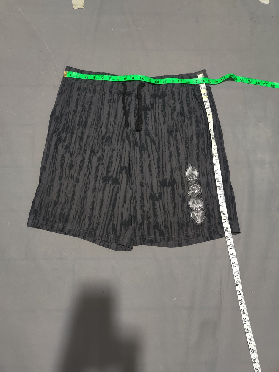 Disney Men Sport Gray Short – Preloved Labels (view 4)