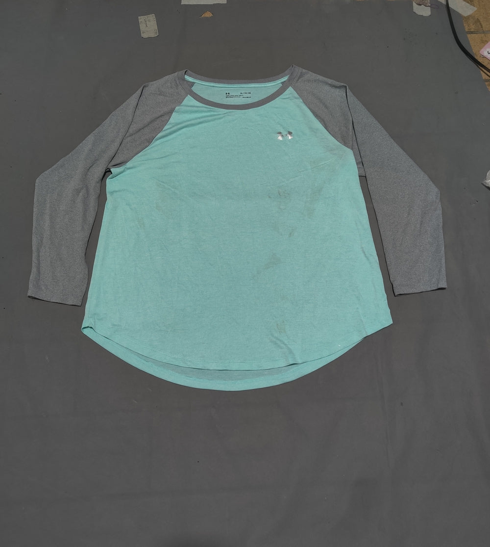 Under Armour Women Blue Sport T Shirt – Preloved Labels (view 2)