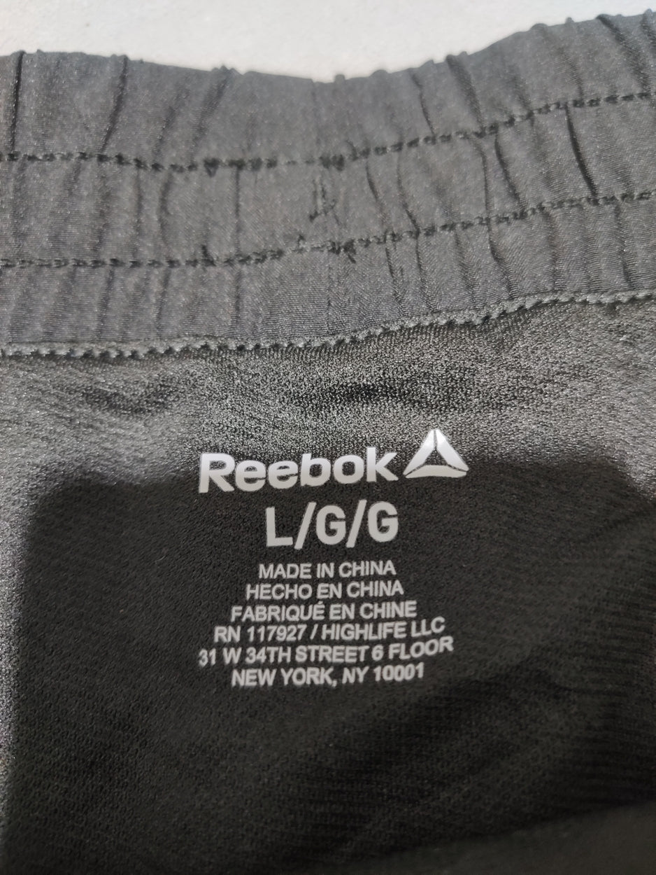 Reebok Women Black Sport Short – Preloved Labels (view 3)