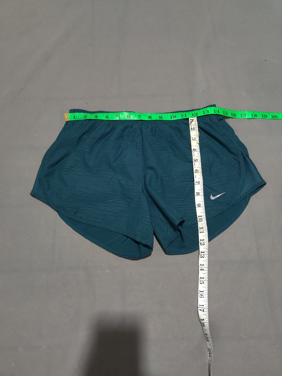 Nike Dri Fit Women Green Sport Short