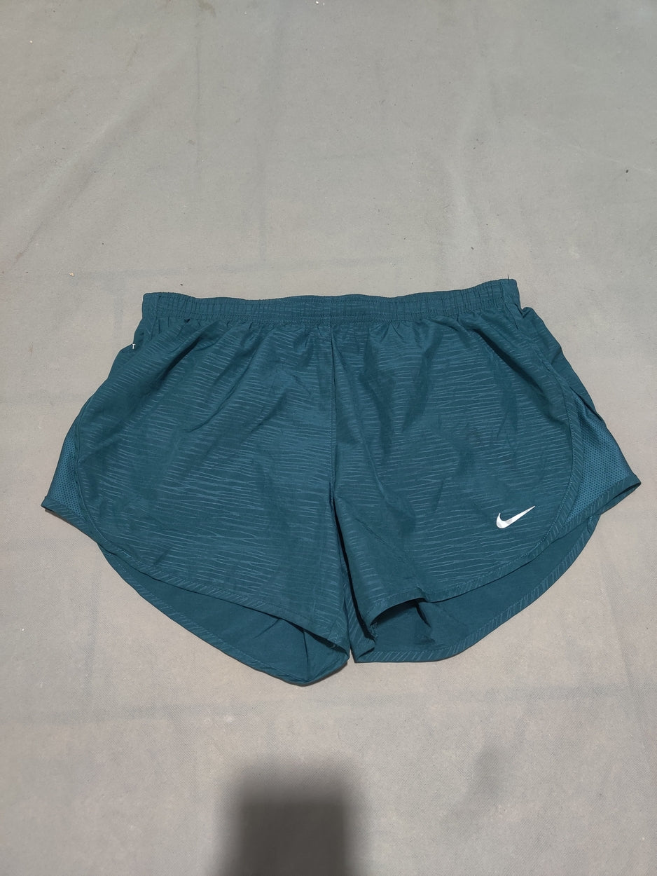 Nike Dri Fit Women Green Sport Short