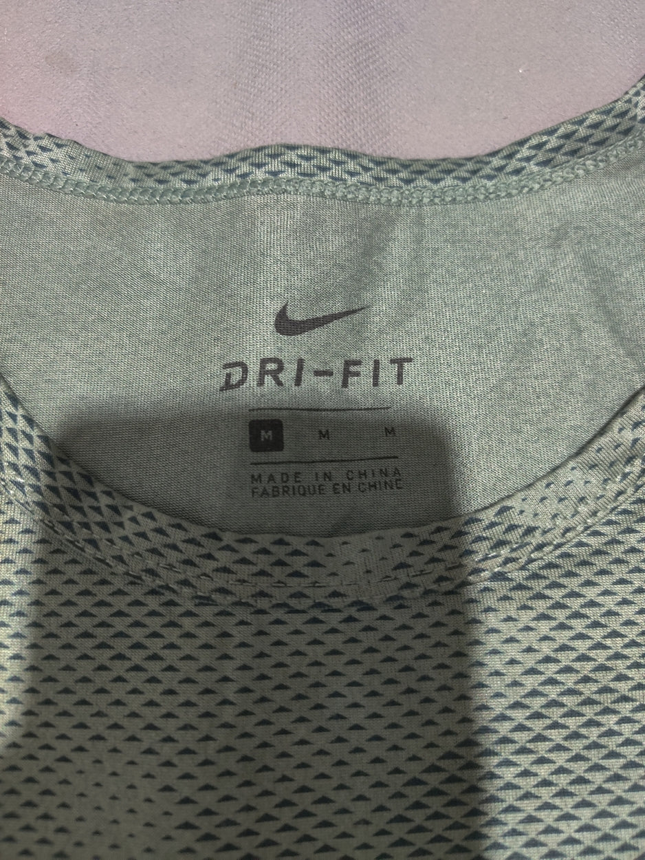 Nike Dri Fit Men Sport Gray Vest T Shirt