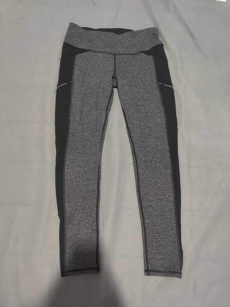 Athleta Women Black Sport Tights – Preloved Labels (view 2)
