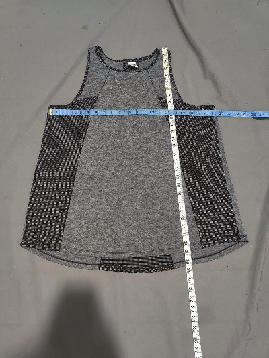 Avia Women Sport Gray Vest T Shirt