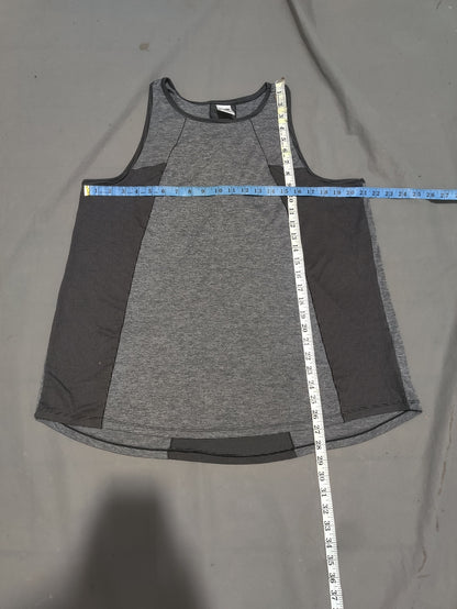 Avia Women Sport Gray Vest T Shirt