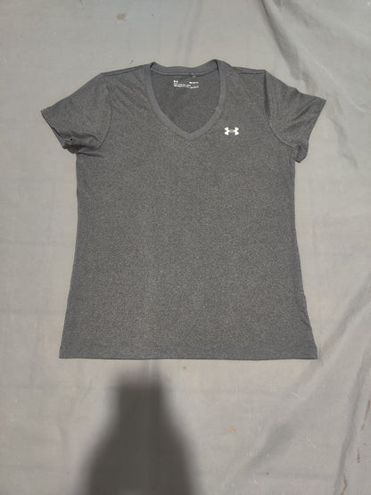 Under Armour Women Sport Gray T Shirt – Preloved Labels (view 2)