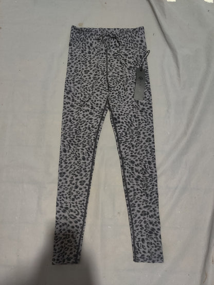 Noli Women Gray Sport Tights