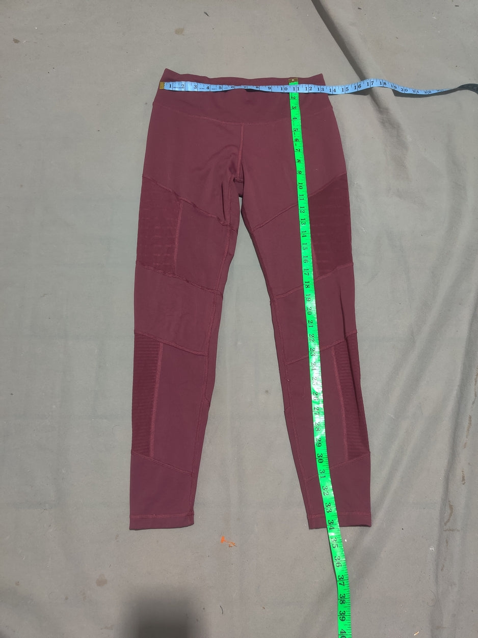 Reebok Women Maroon Sport Tights