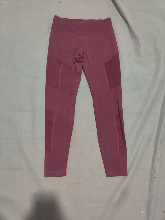 Reebok Women Maroon Sport Tights