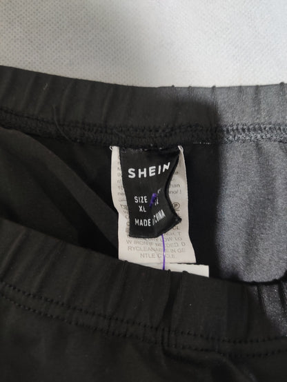 SHEIN Women Black Sport Tights