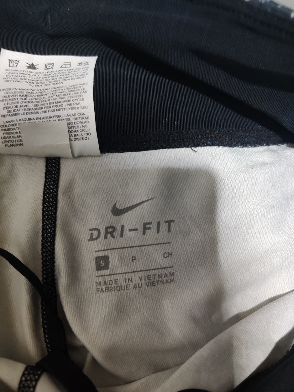 Nike Women Black Sport Tights