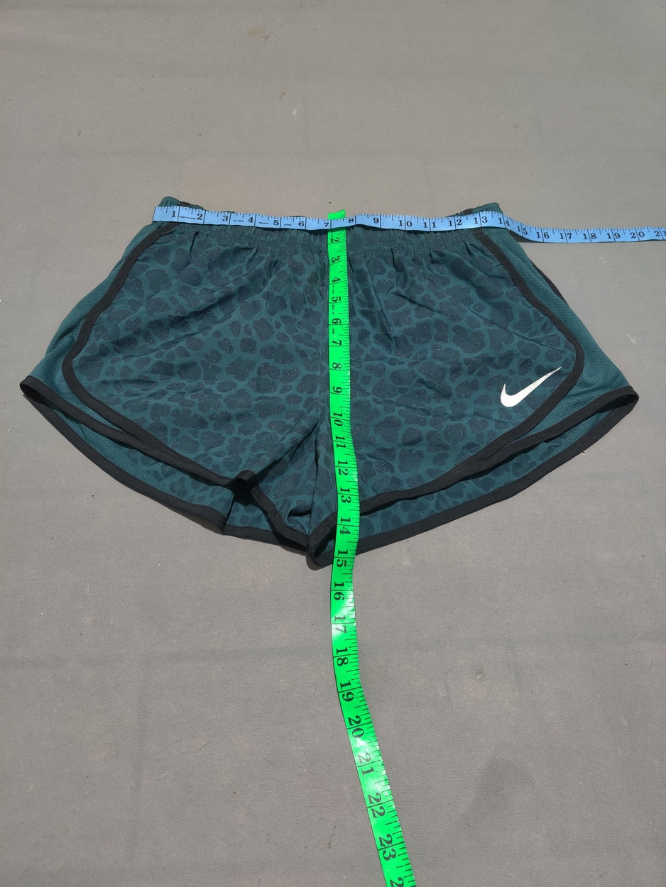 Nike Women Green Sport Short