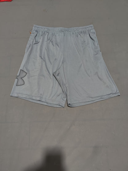 Under Armour Men Sport Gray Short – Preloved Labels (view 2)