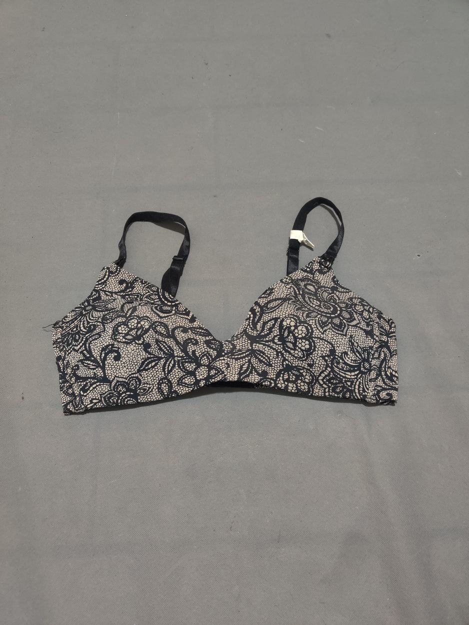 Motherhood Women Black Sport Bra