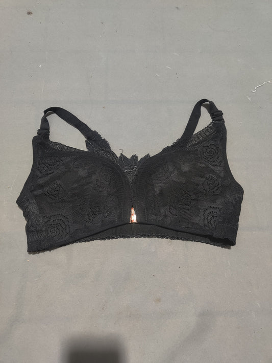 Preloved Women Black Sport Bra