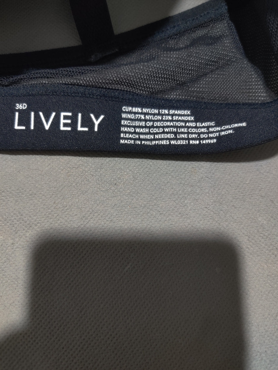 Lively Women Black Sport Bra – Preloved Labels (view 3)