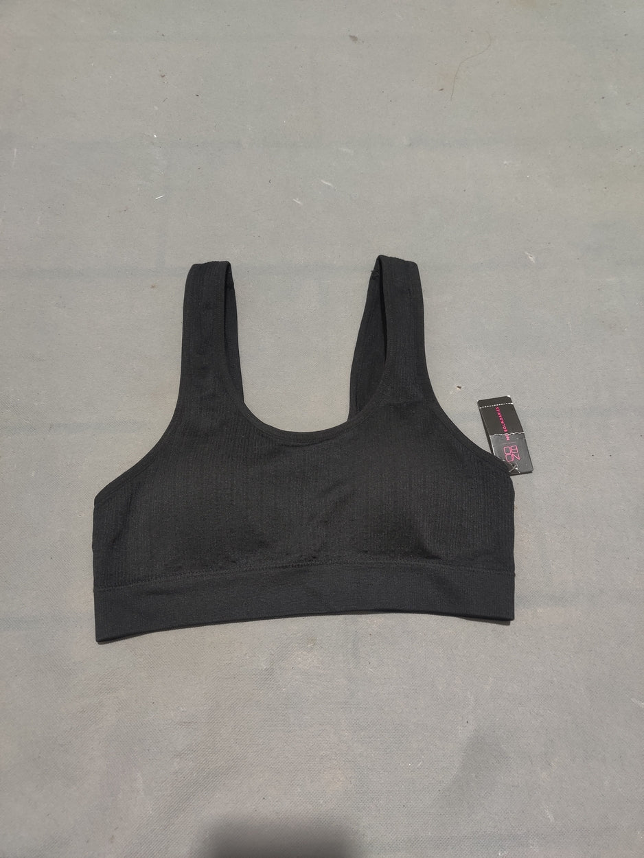 No Boundaries Women Black Sport Bra