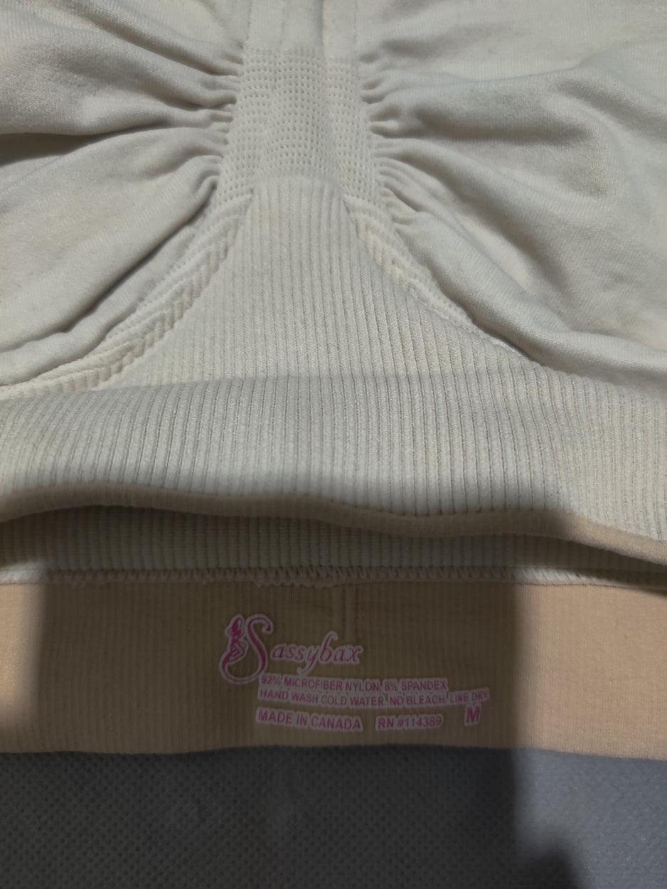 Sassybax Women Cream Sport Bra