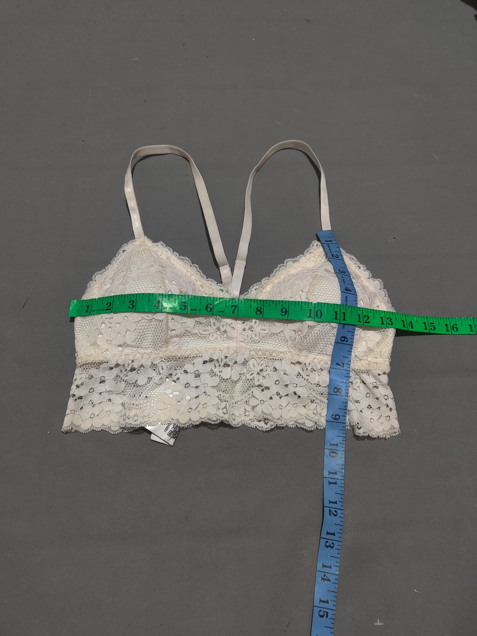 Forever 21 Women Cream Sport Bra
