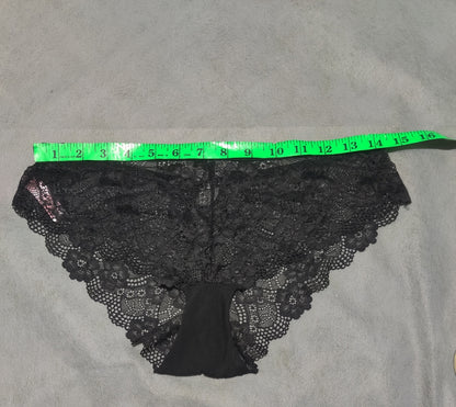Juicy Couture Women Black Underwear
