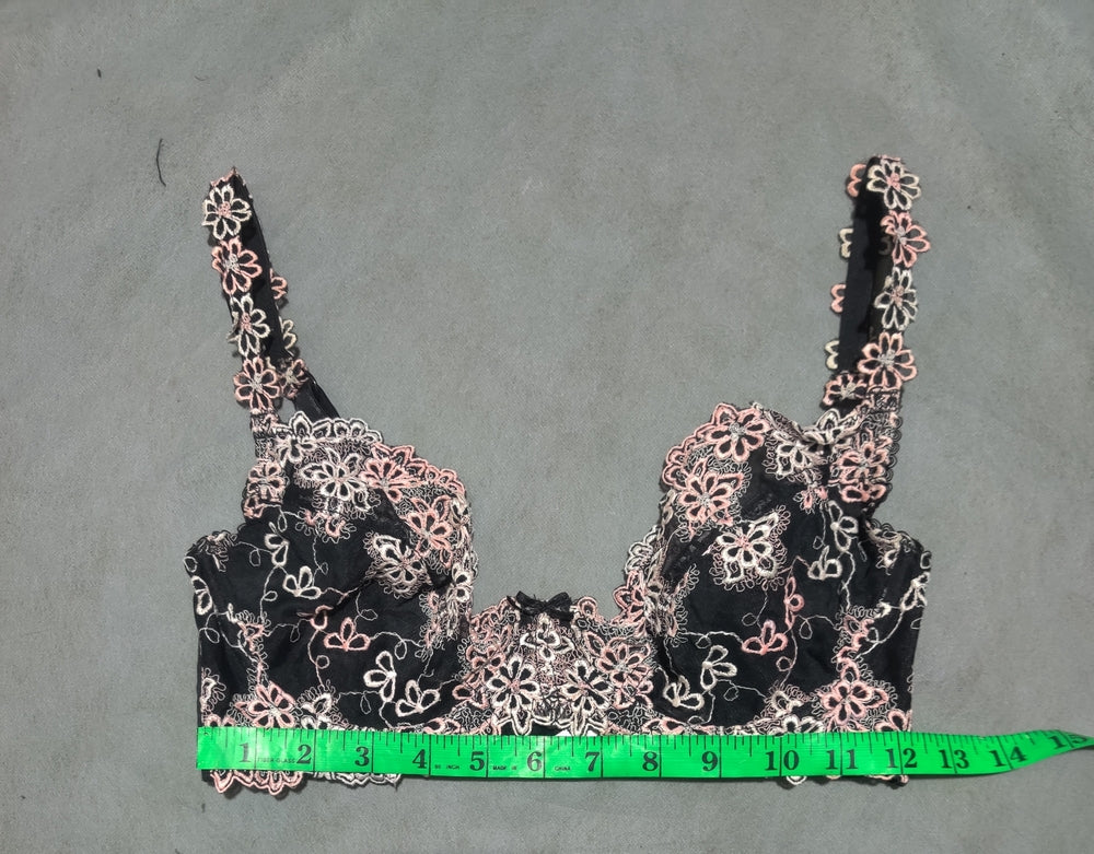 La Vie en Rose Women Black Sport Bra
