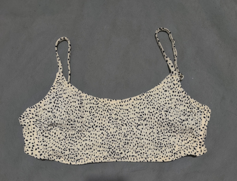 Xhilaration Women White Sport Bra