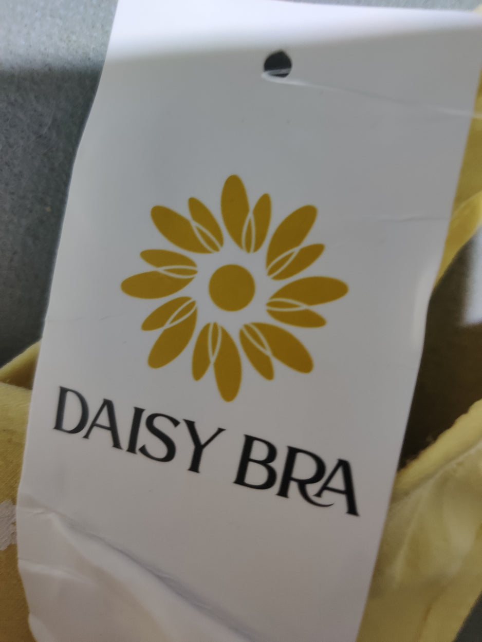 Daisy Women Yellow Sport Bra