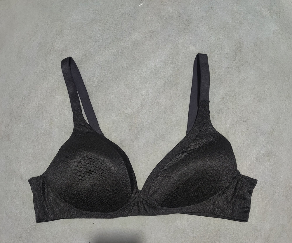 Warner's Women Black Sport Bra