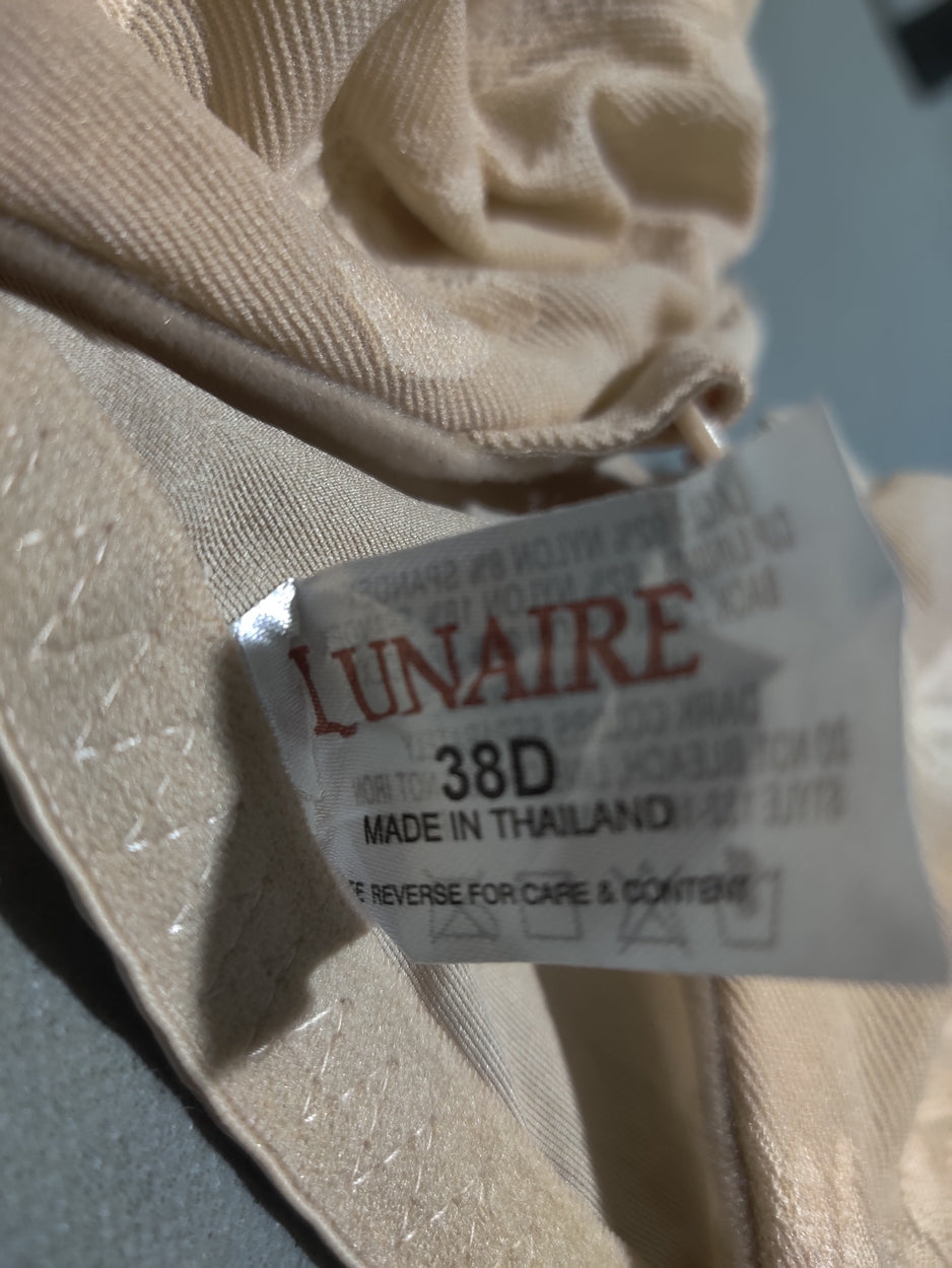 Lunaire Women Cream Sport Bra