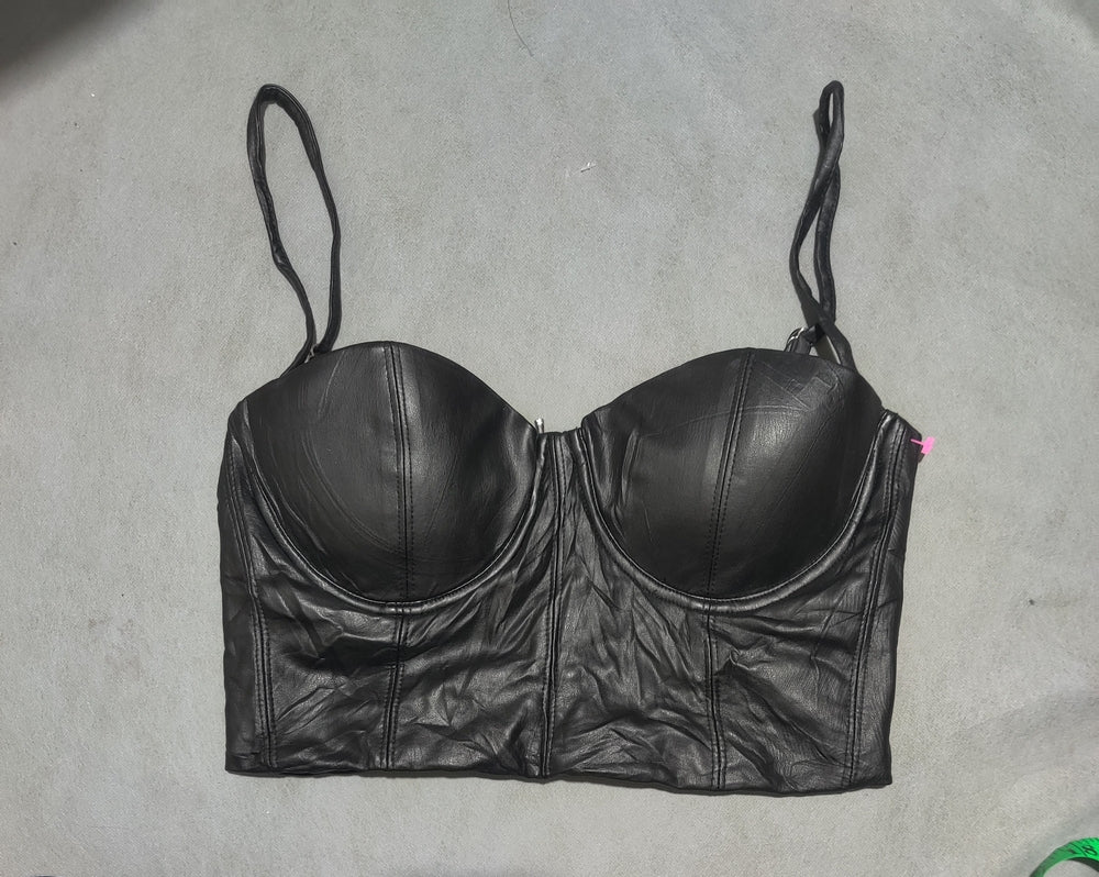 Fashion Nova Women Black Sport Bra