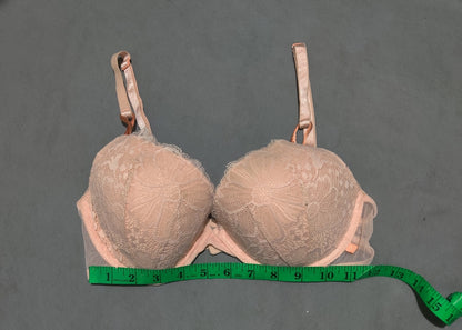 Victoria's Secret Women Cream Sport Bra