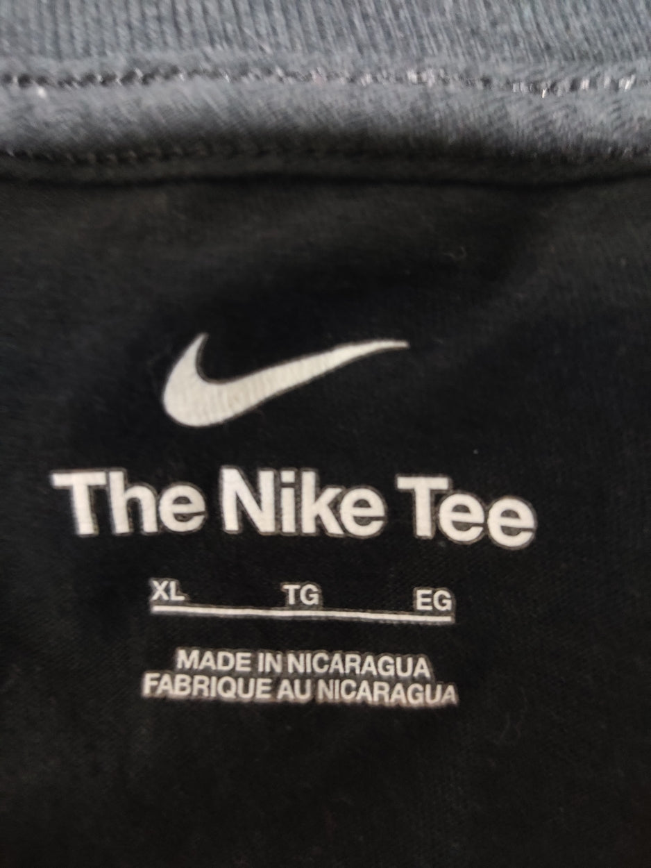 Nike Men Cotton Black T Shirt – Preloved Labels (view 3)