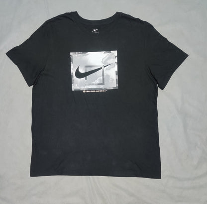 Nike Men Cotton Black T Shirt – Preloved Labels (view 2)