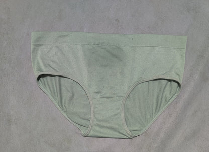 Attri Butes Women Green Underwear