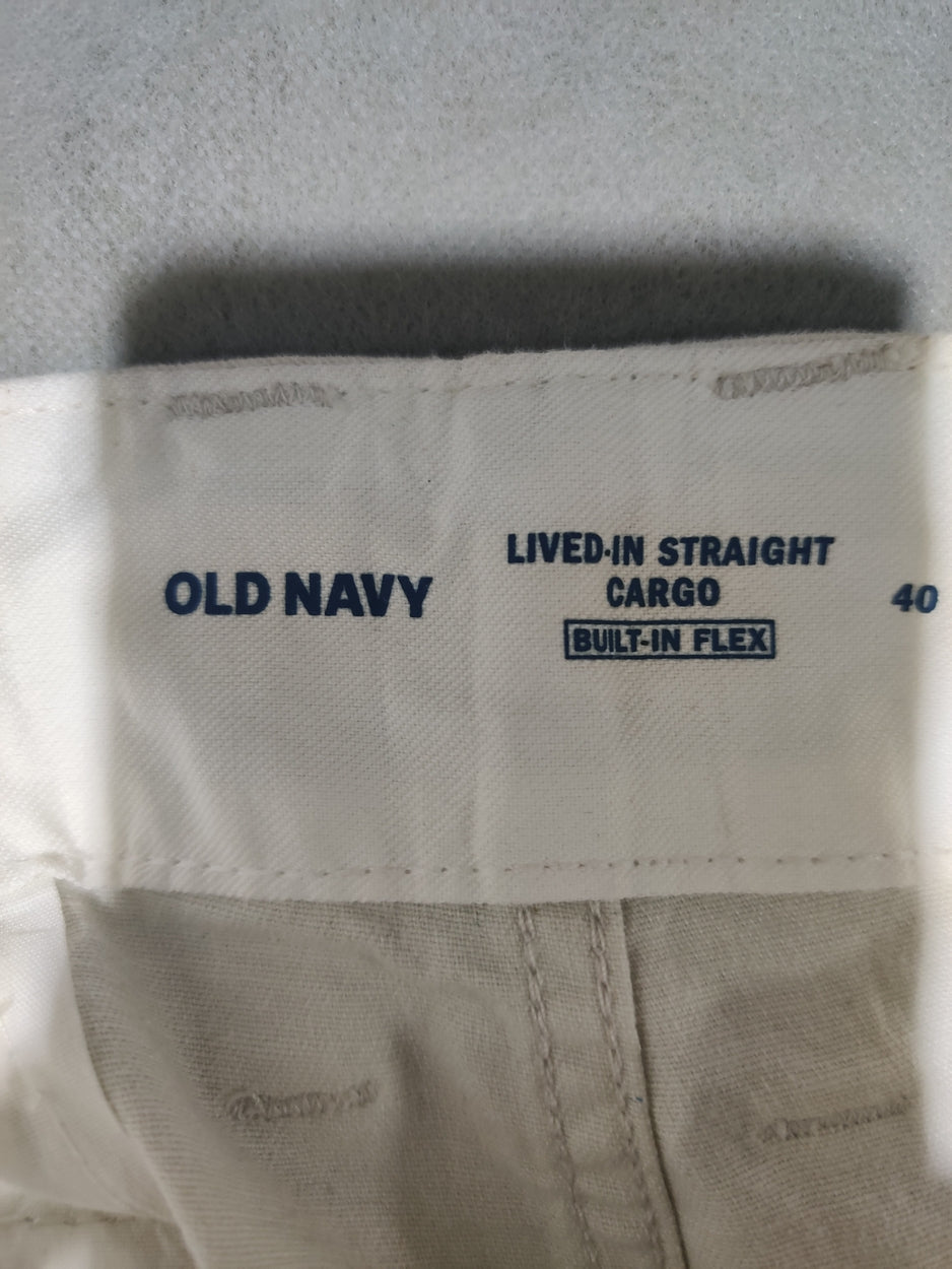 Old Navy Men Cotton White Short