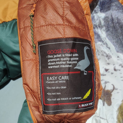 Black Yak Unisex Heavy Puffer Green Jacket