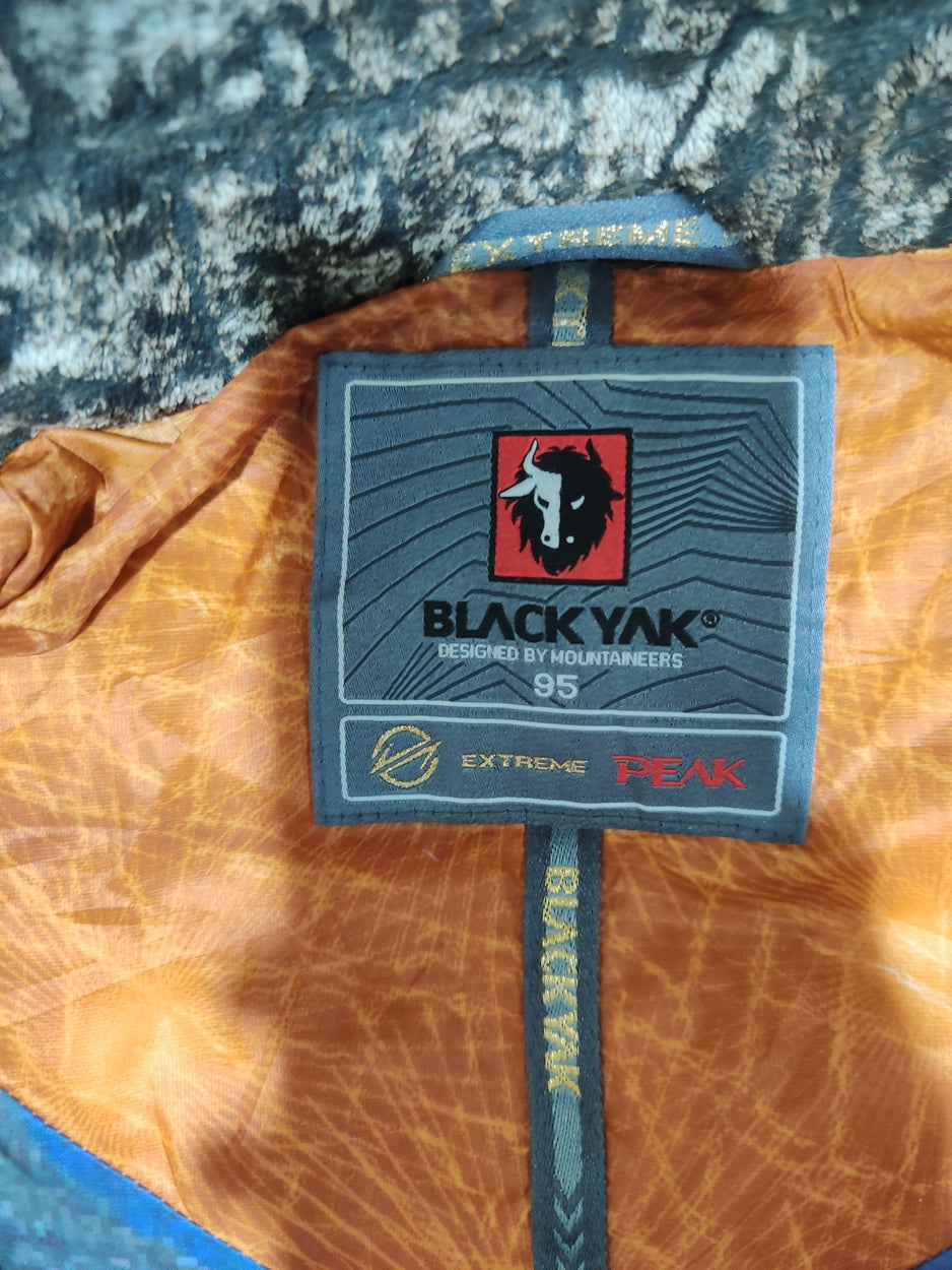 Black Yak Men Heavy Puffer Blue Jacket